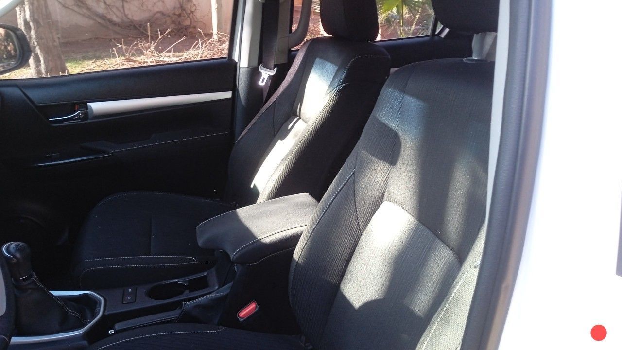 Toyota Hilux Usada en Mendoza, deRuedas