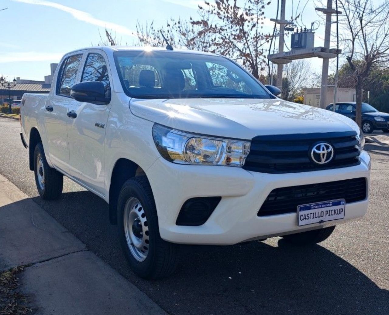 Toyota Hilux Usada Financiado en Mendoza, deRuedas