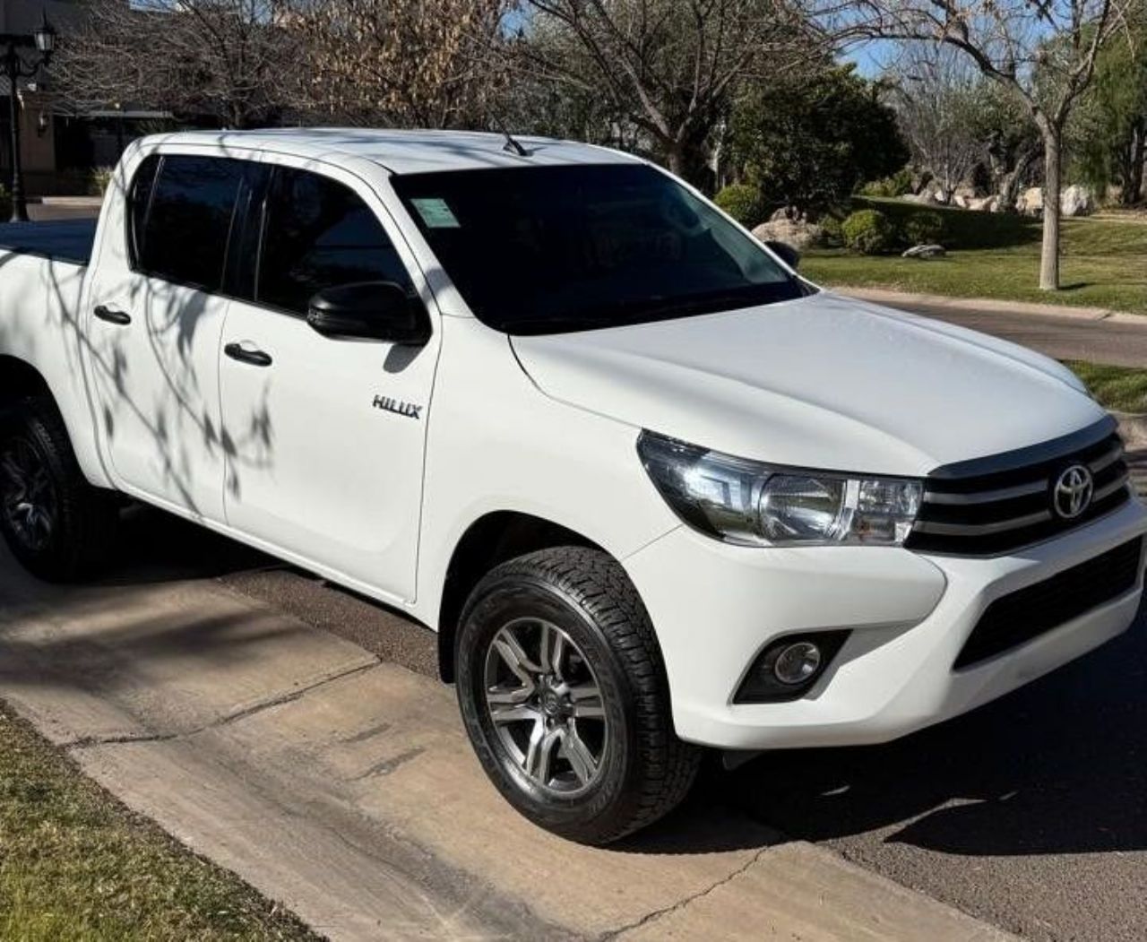 Toyota Hilux Usada en Mendoza, deRuedas