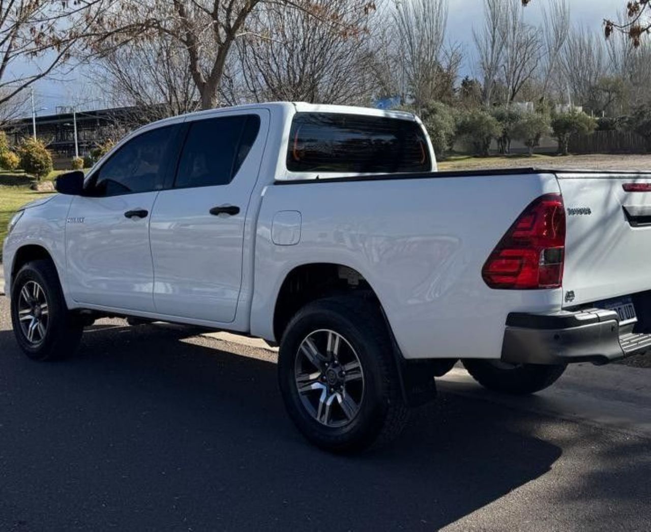 Toyota Hilux Usada en Mendoza, deRuedas