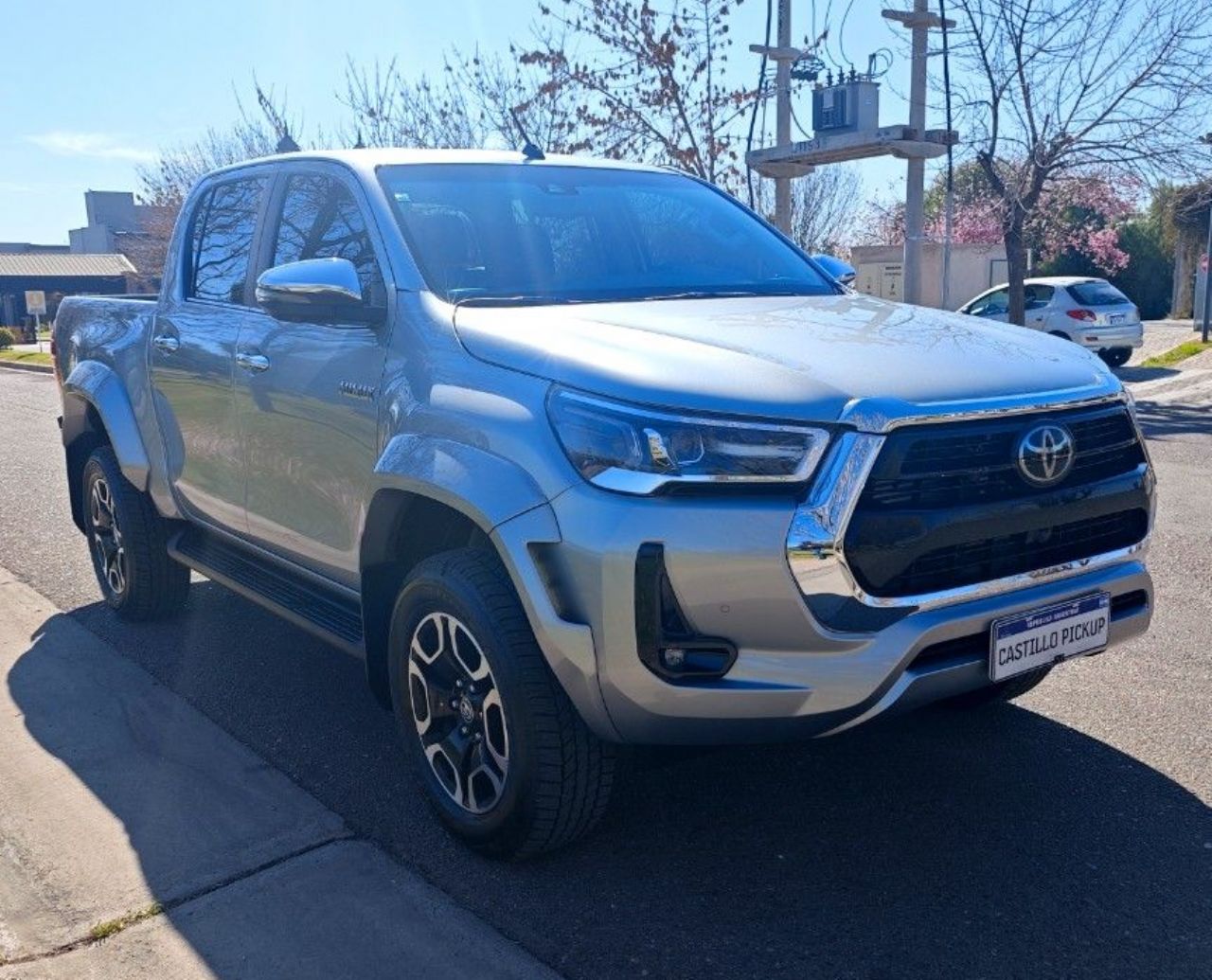 Toyota Hilux Usada Financiado en Mendoza, deRuedas