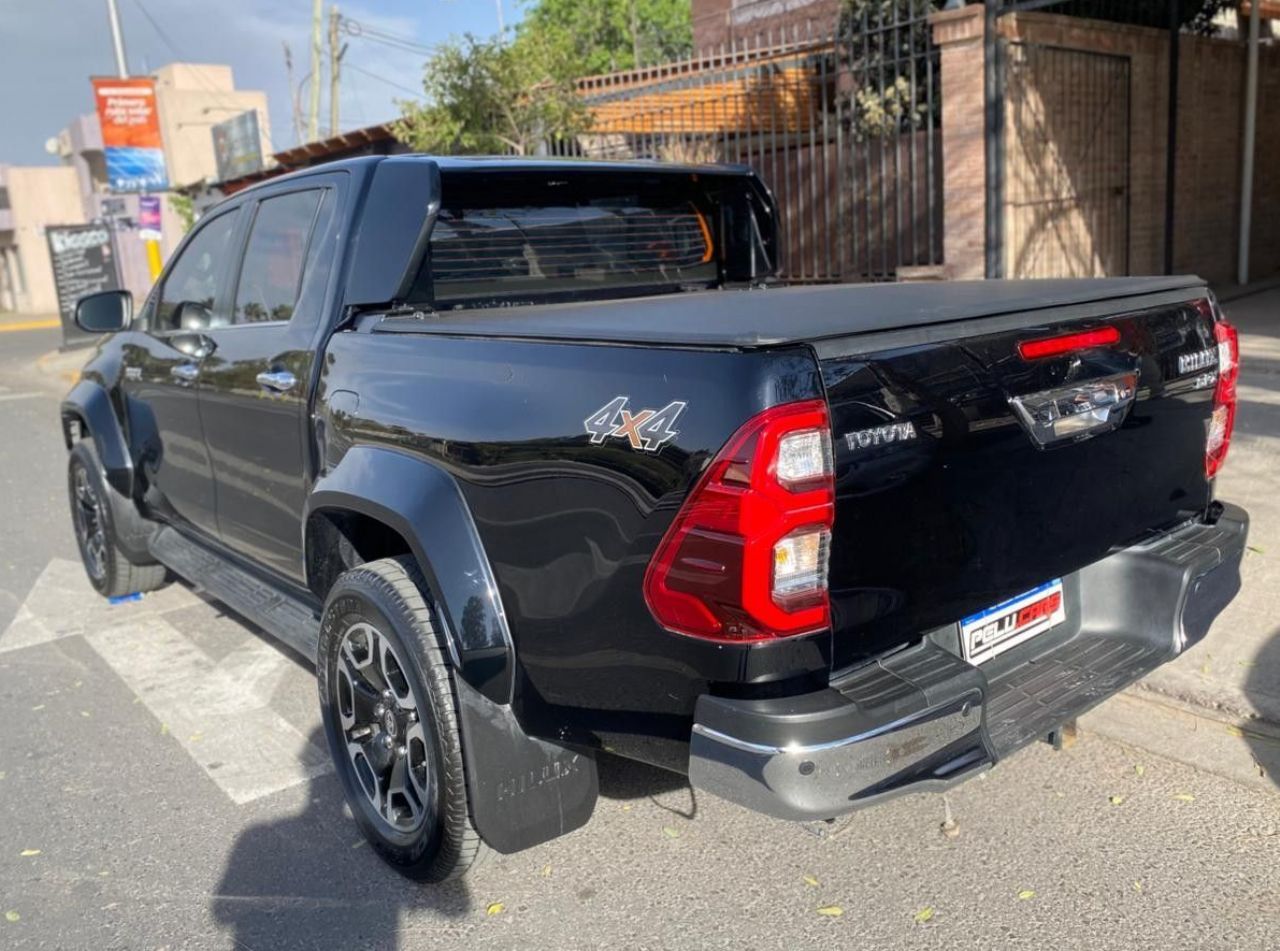 Toyota Hilux Usada Financiado en San Juan, deRuedas