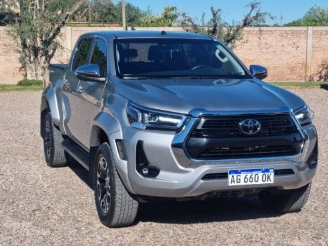 Toyota Hilux Usada en Mendoza, deRuedas