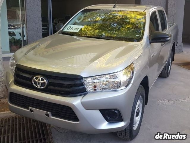 Toyota Hilux Nueva en Mendoza, deRuedas