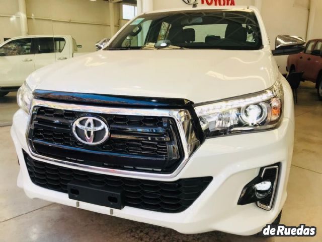 Toyota Hilux Nueva en Mendoza, deRuedas