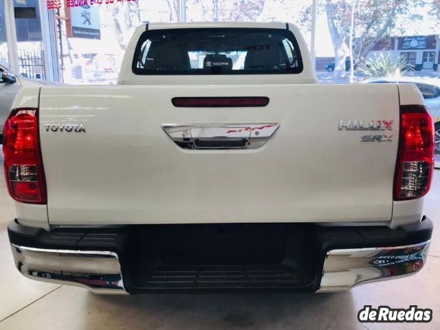 Toyota Hilux Nueva en Mendoza, deRuedas