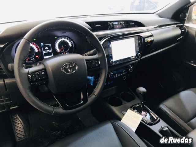 Toyota Hilux Nueva en Mendoza, deRuedas