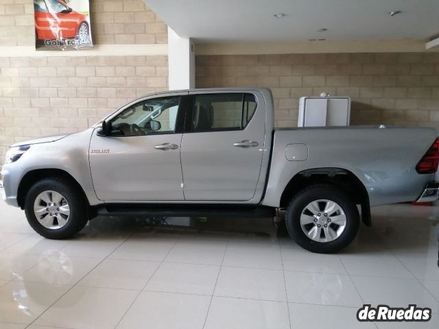 Toyota Hilux Nueva en Mendoza, deRuedas