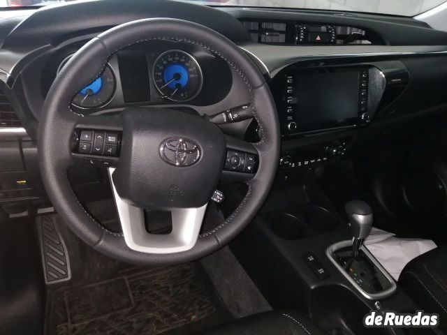 Toyota Hilux Nueva en Mendoza, deRuedas