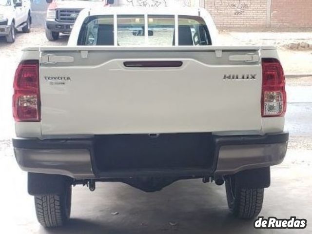 Toyota Hilux Nueva en Mendoza, deRuedas