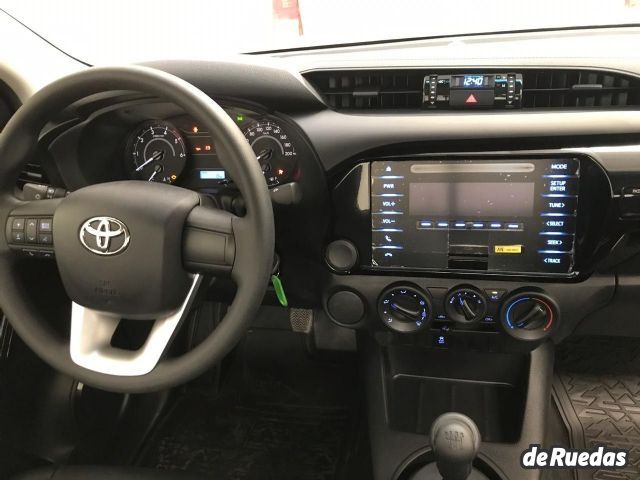 Toyota Hilux Nueva en Mendoza, deRuedas