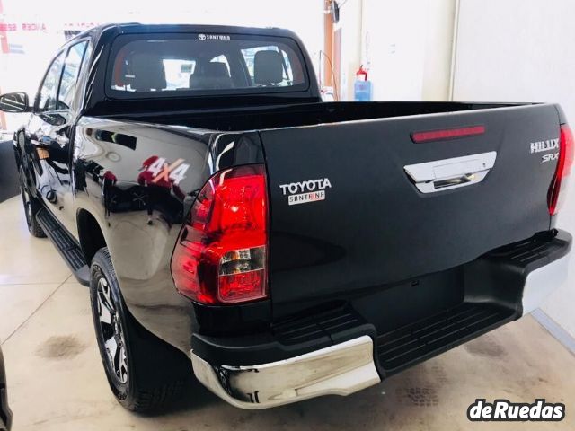 Toyota Hilux Nueva en Mendoza, deRuedas