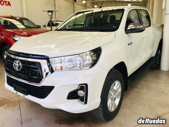 Toyota Hilux Nueva en Mendoza, deRuedas