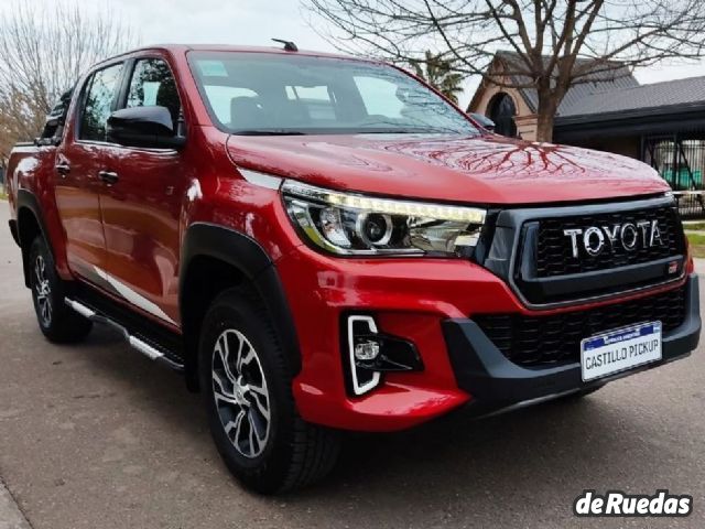 Toyota Hilux Nueva en Mendoza, deRuedas
