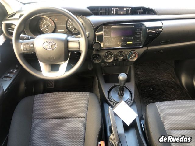 Toyota Hilux Nueva en Mendoza, deRuedas