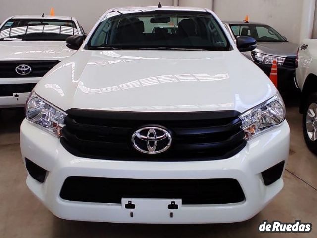 Toyota Hilux Nueva en Mendoza, deRuedas