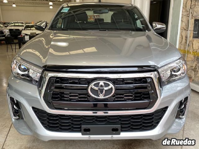 Toyota Hilux Nueva en Mendoza, deRuedas