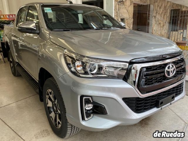 Toyota Hilux Nueva en Mendoza, deRuedas