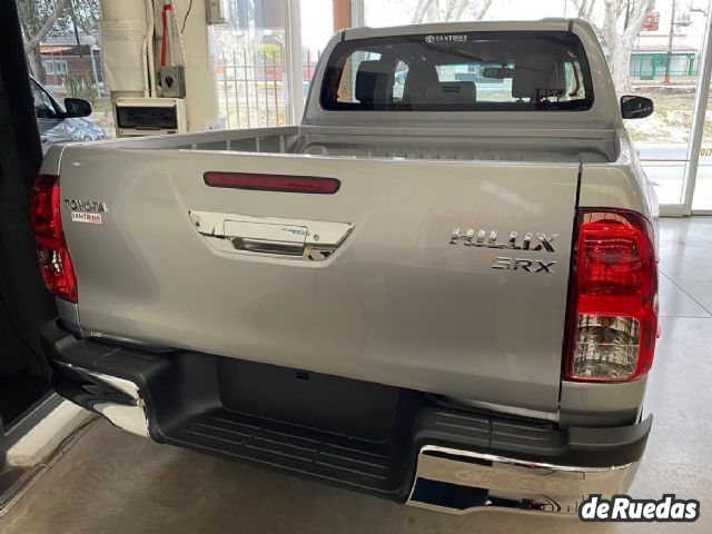Toyota Hilux Nueva en Mendoza, deRuedas