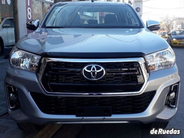 Toyota Hilux Nueva en Mendoza, deRuedas