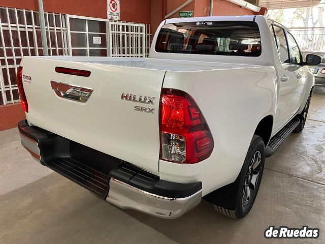 Toyota Hilux Nueva en Mendoza, deRuedas