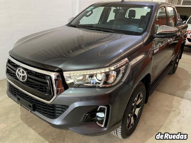 Toyota Hilux Nueva en Mendoza, deRuedas