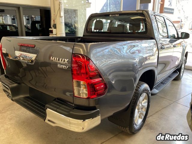 Toyota Hilux Nueva en Mendoza, deRuedas