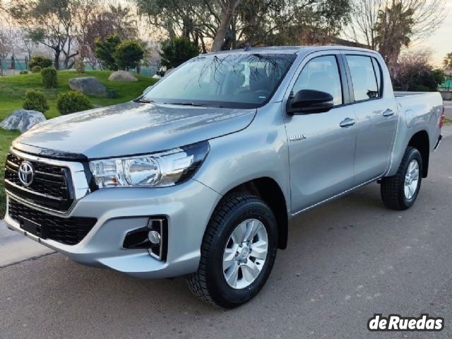 Toyota Hilux Nueva en Mendoza, deRuedas