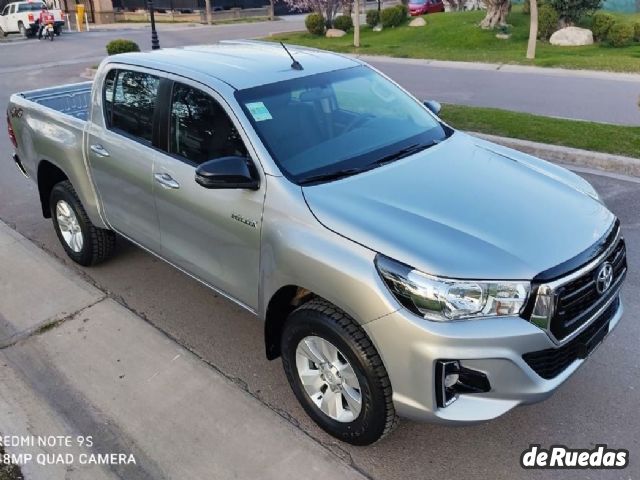 Toyota Hilux Nueva en Mendoza, deRuedas