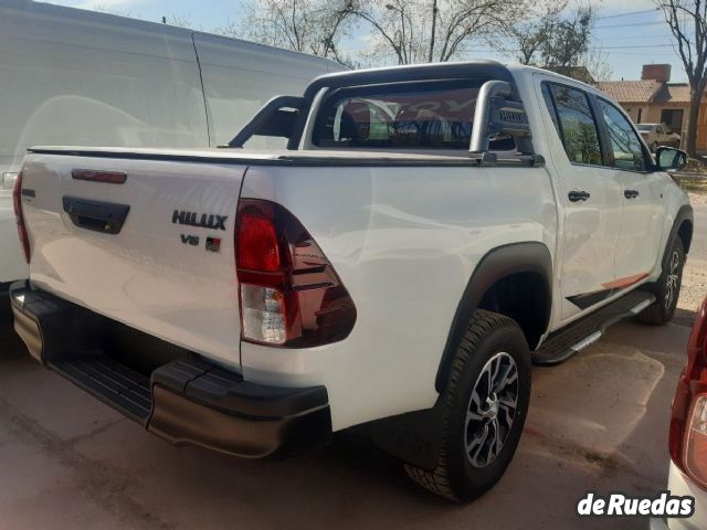 Toyota Hilux Nueva en Mendoza, deRuedas
