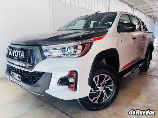 Toyota Hilux Nueva en Mendoza, deRuedas