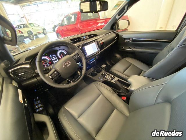 Toyota Hilux Nueva en Mendoza, deRuedas