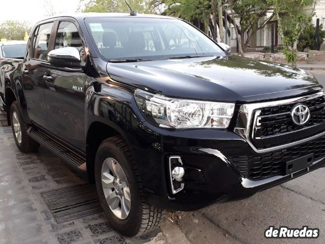 Toyota Hilux Nueva en Mendoza, deRuedas
