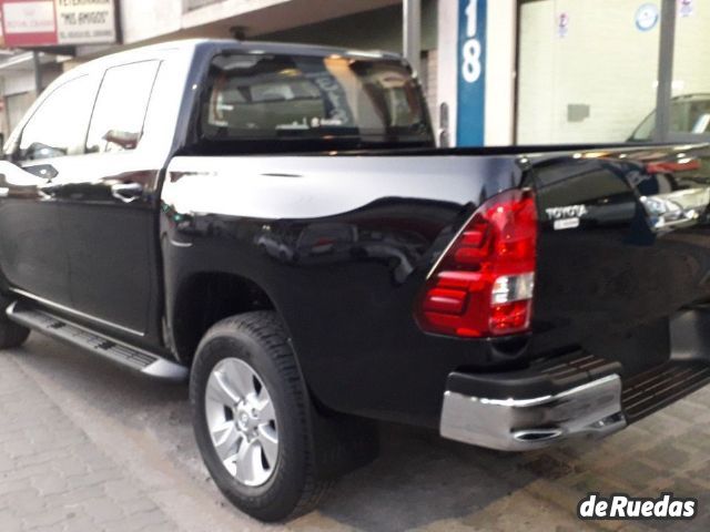 Toyota Hilux Nueva en Mendoza, deRuedas