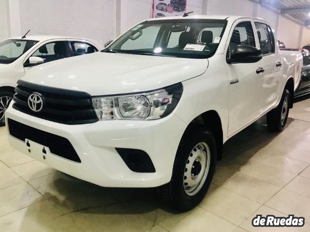 Toyota Hilux Nueva en Mendoza, deRuedas