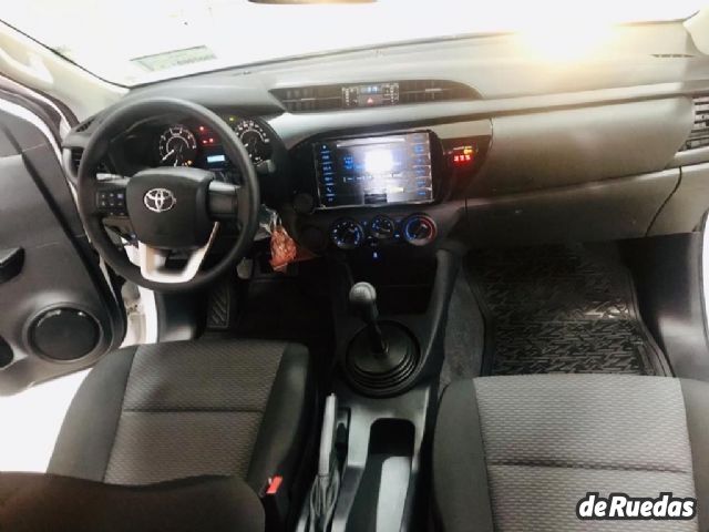 Toyota Hilux Nueva en Mendoza, deRuedas