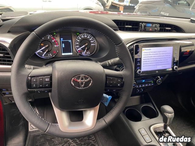 Toyota Hilux Nueva en Mendoza, deRuedas