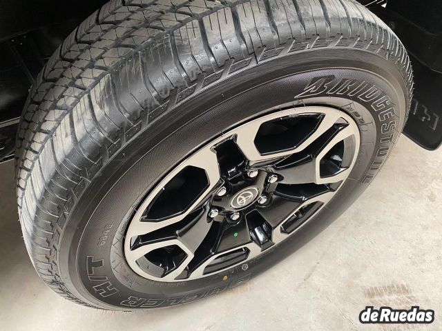 Toyota Hilux Nueva en Mendoza, deRuedas