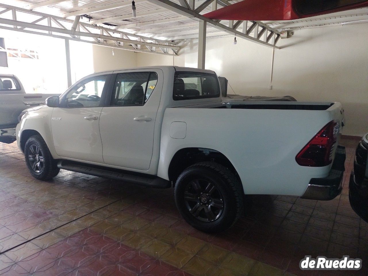 Toyota Hilux Nueva en Mendoza, deRuedas