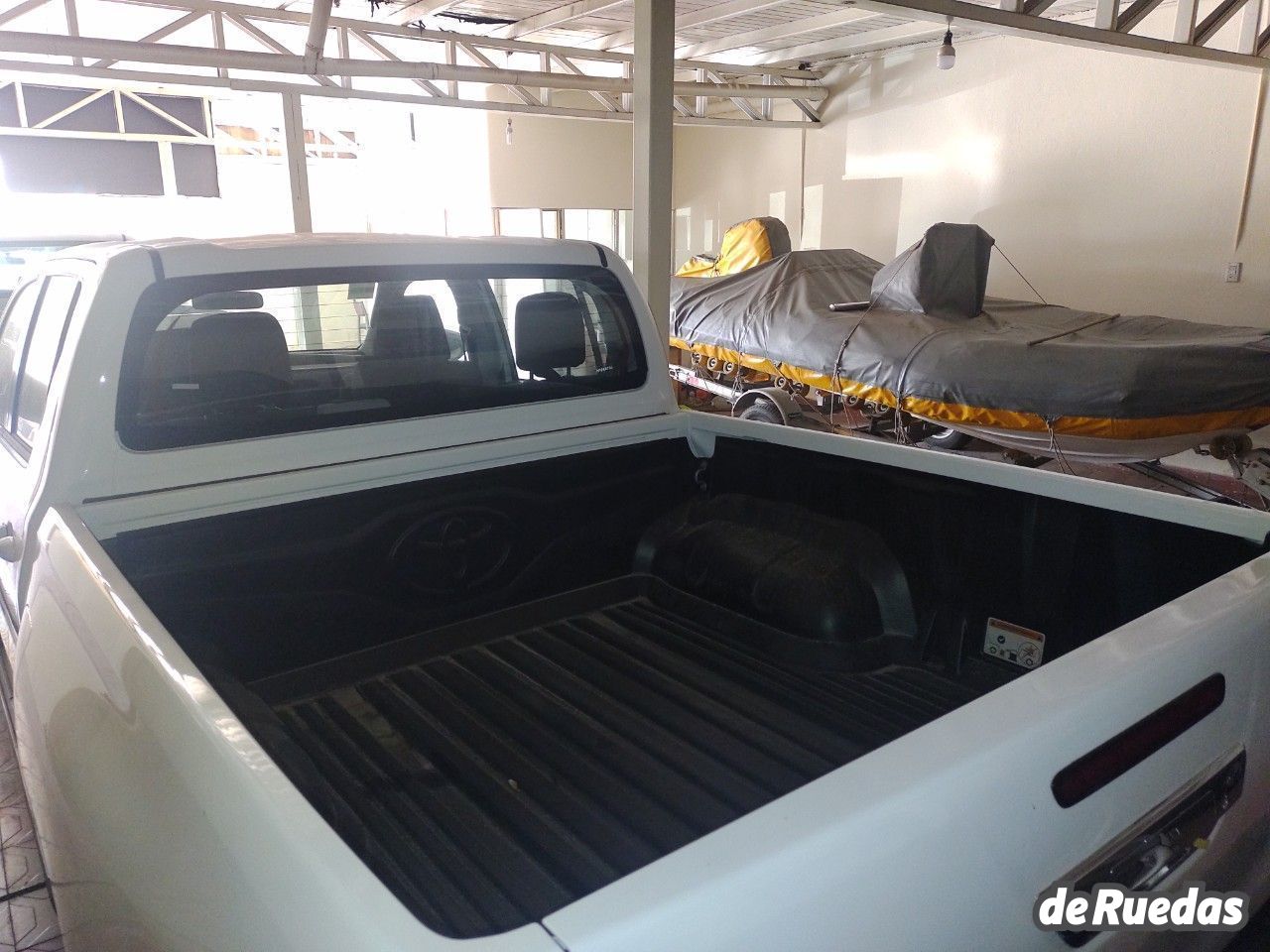 Toyota Hilux Nueva en Mendoza, deRuedas