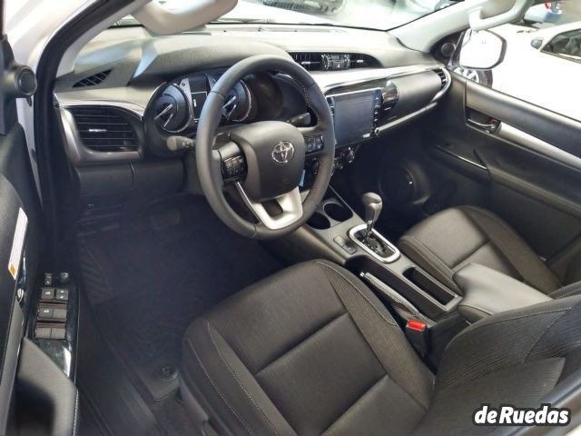 Toyota Hilux Nueva en Mendoza, deRuedas