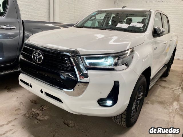 Toyota Hilux Nueva en Mendoza, deRuedas