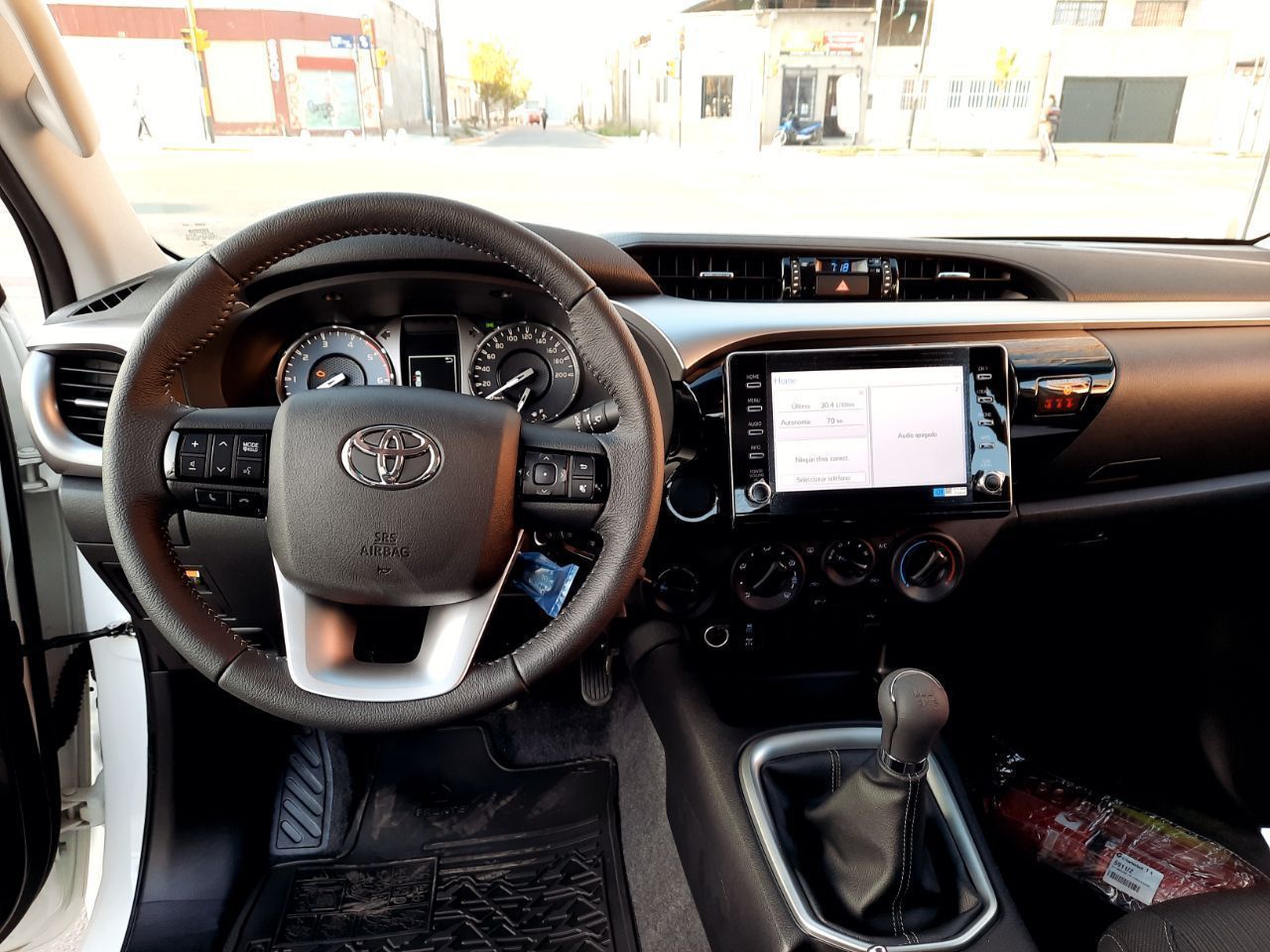 Toyota Hilux Nueva en Mendoza, deRuedas