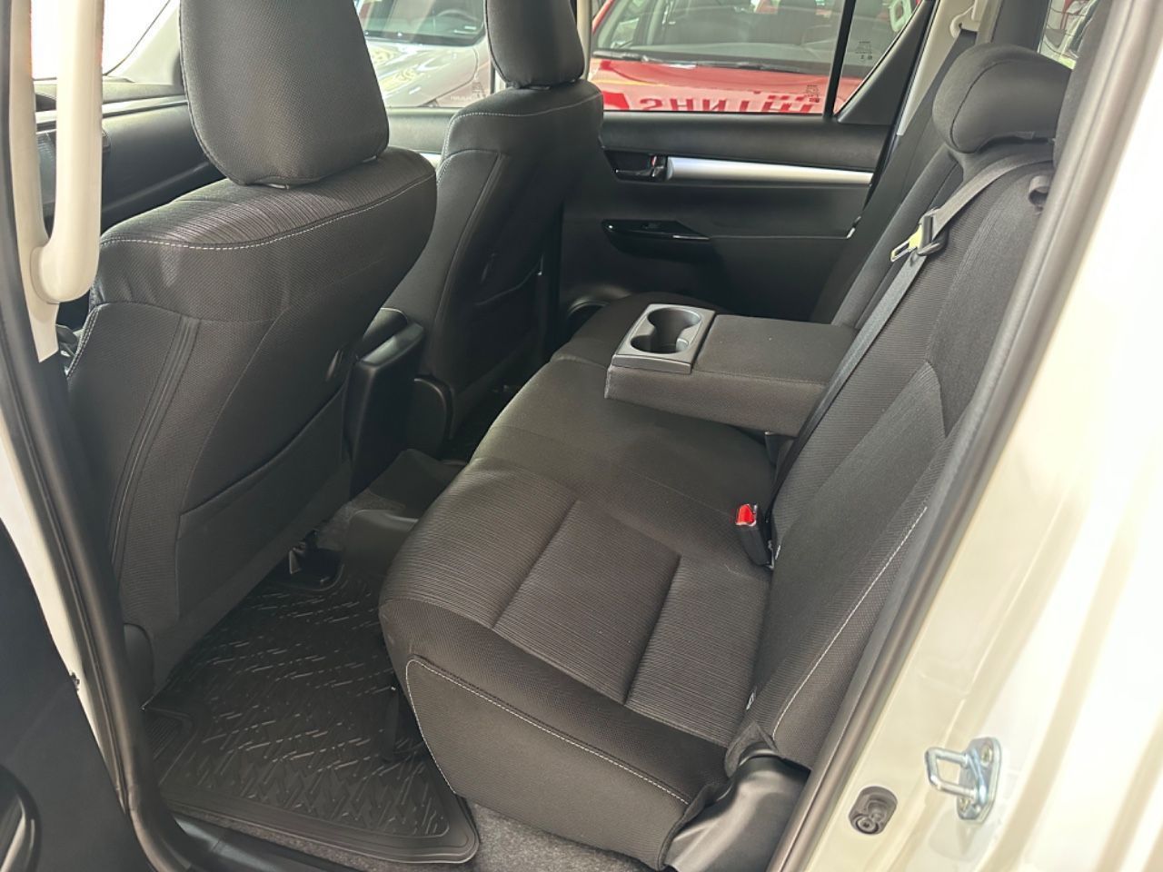 Toyota Hilux Nueva en Mendoza, deRuedas