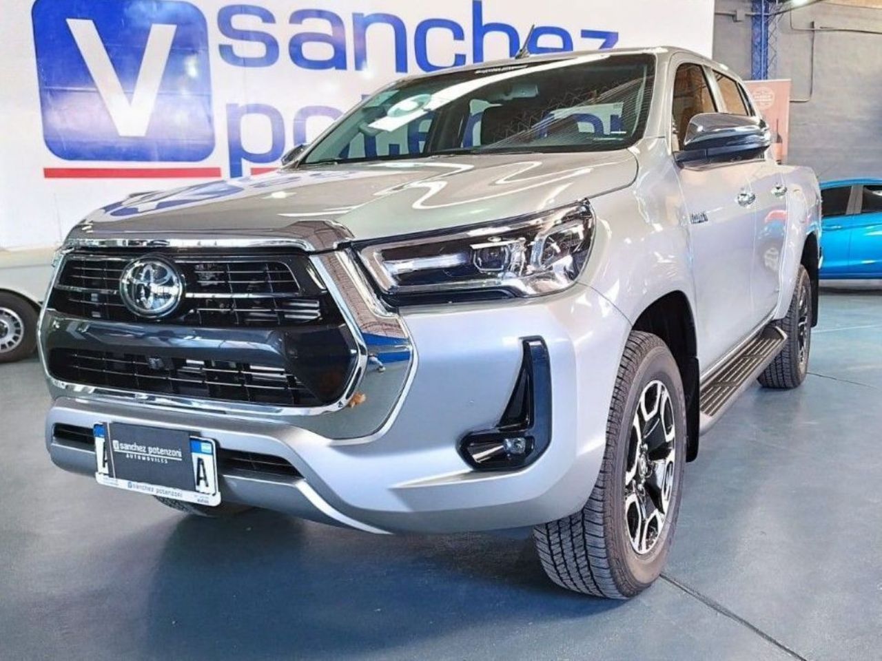 Toyota Hilux Nueva en Mendoza, deRuedas