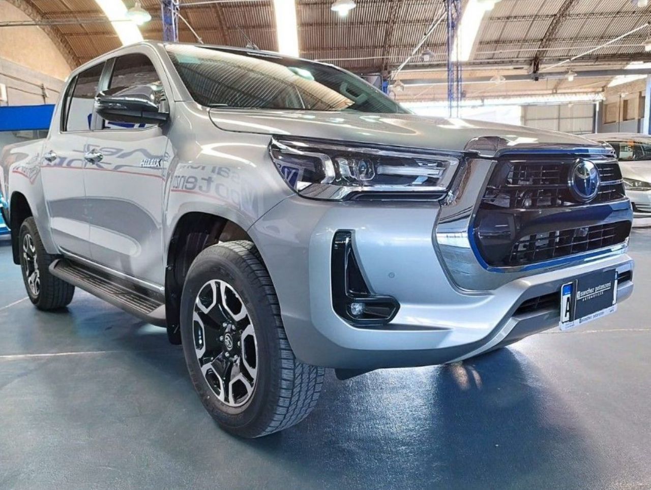 Toyota Hilux Nueva en Mendoza, deRuedas