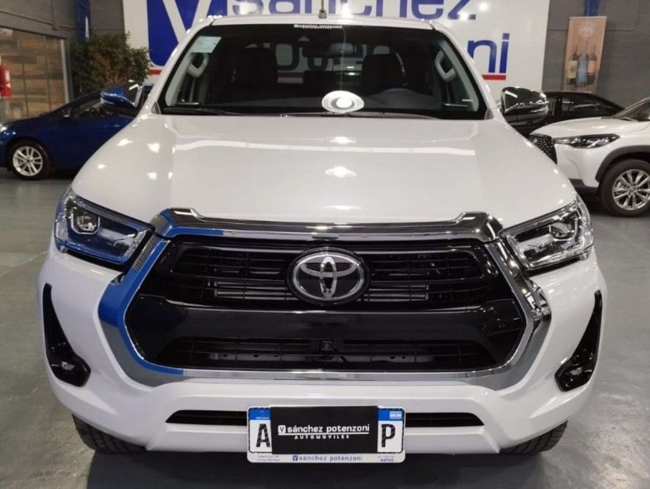 Toyota Hilux Nueva en Mendoza, deRuedas