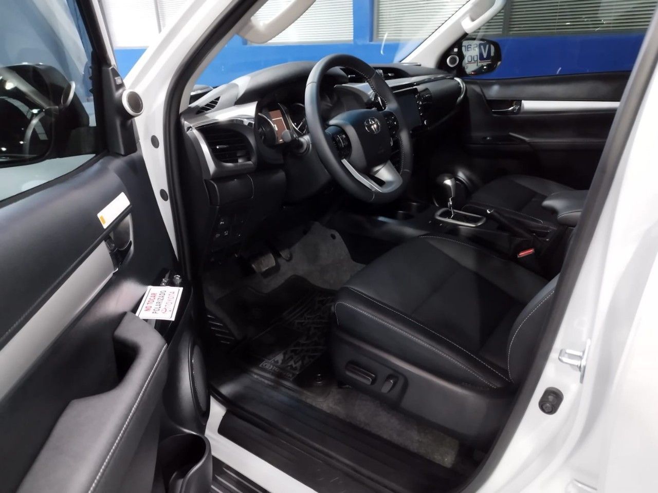 Toyota Hilux Nueva en Mendoza, deRuedas