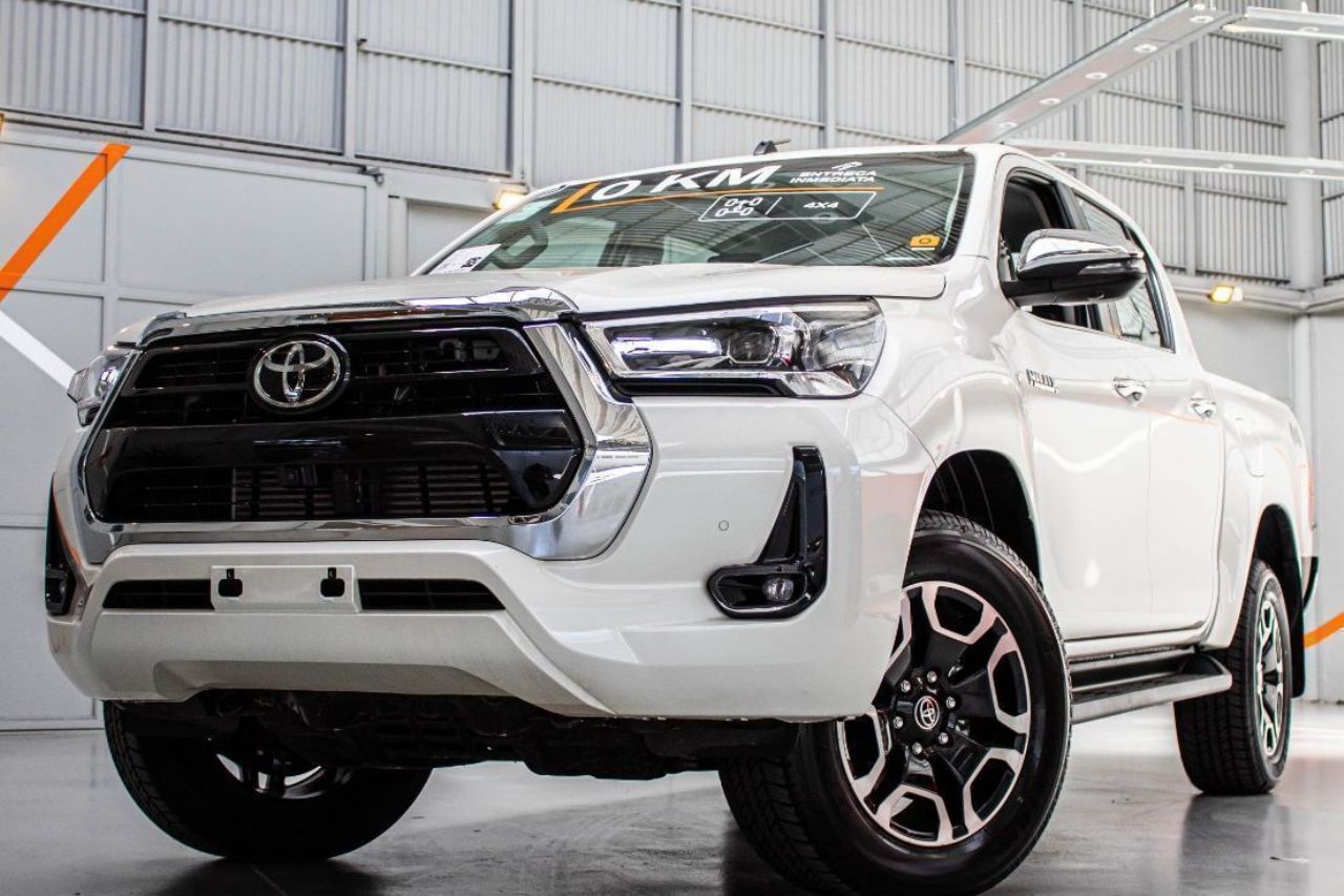 Toyota Hilux Nueva en Córdoba, deRuedas