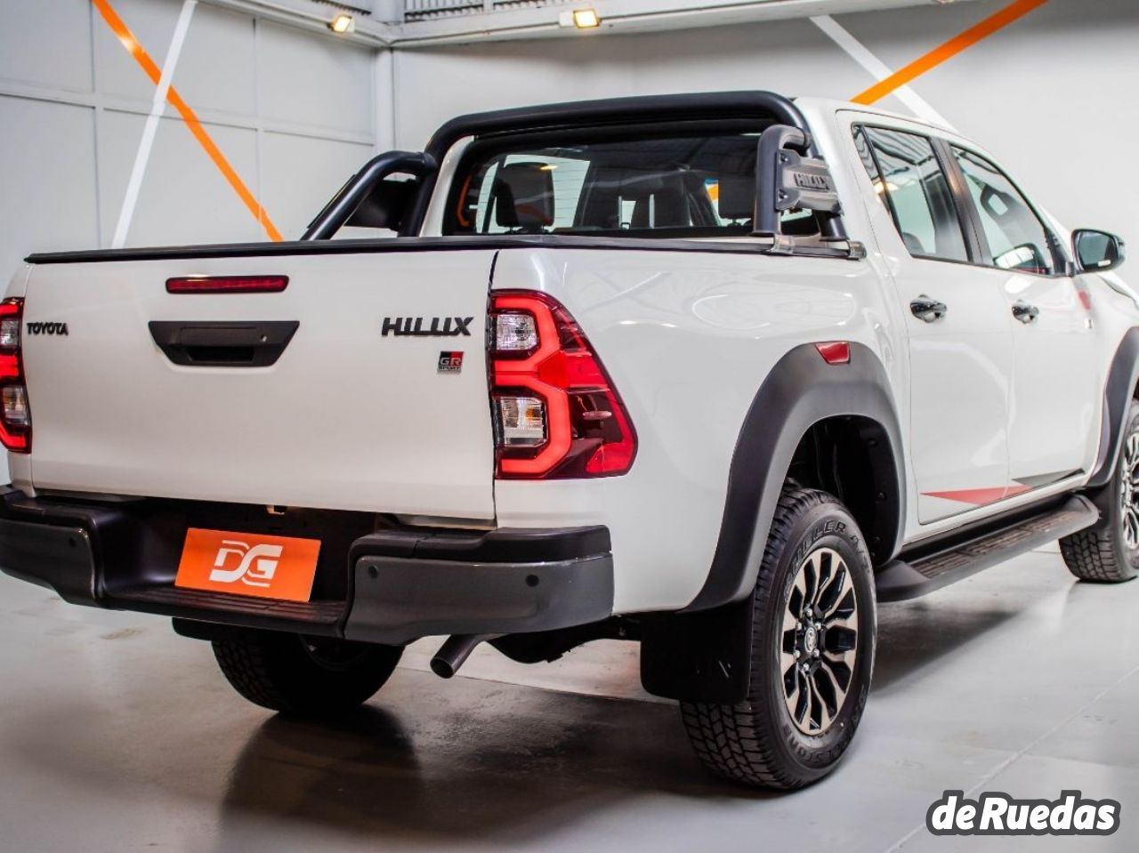 Toyota Hilux Nueva en Córdoba, deRuedas
